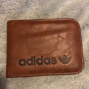 adidas wallet